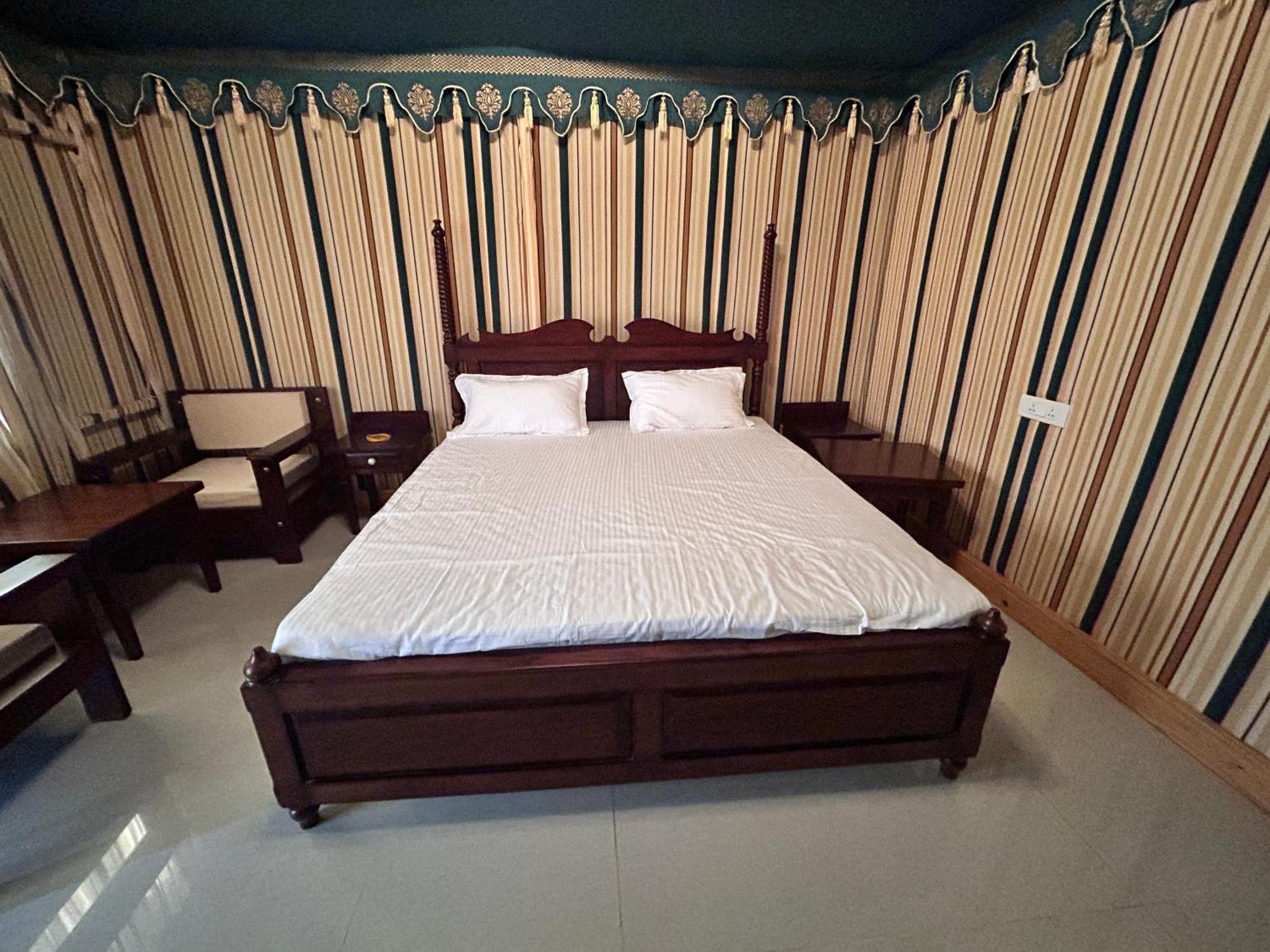 Royal Rajasthan Resort Sikar Экстерьер фото