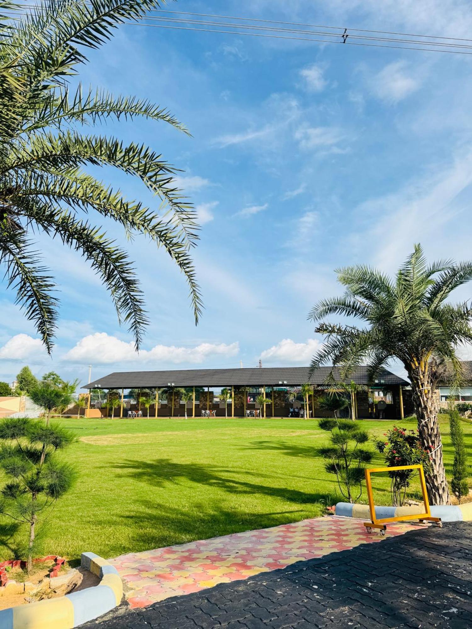 Royal Rajasthan Resort Sikar Экстерьер фото